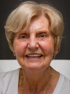 Betsy Schoenaerts